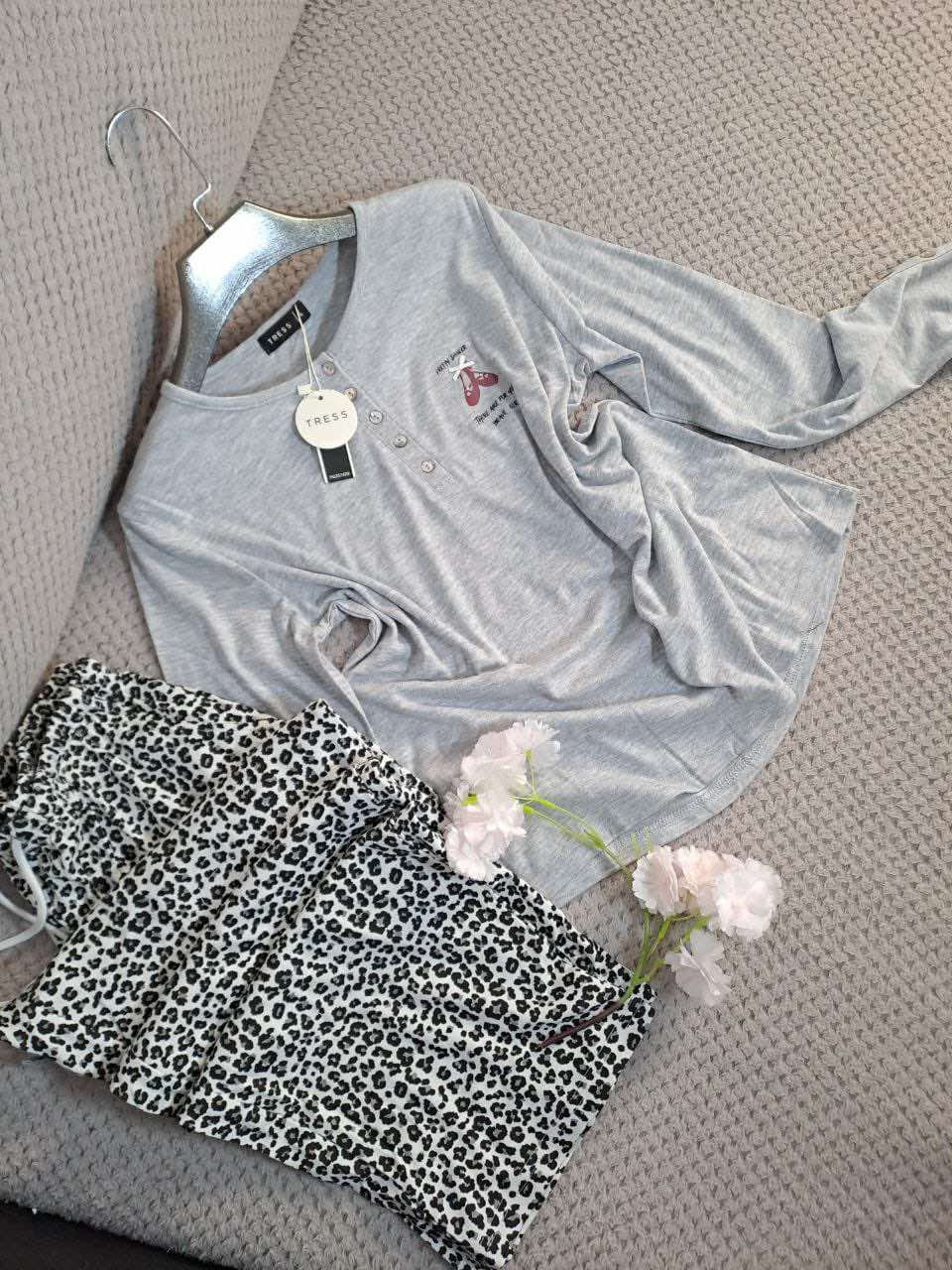 Women’s Pajama Set – Leopard Print