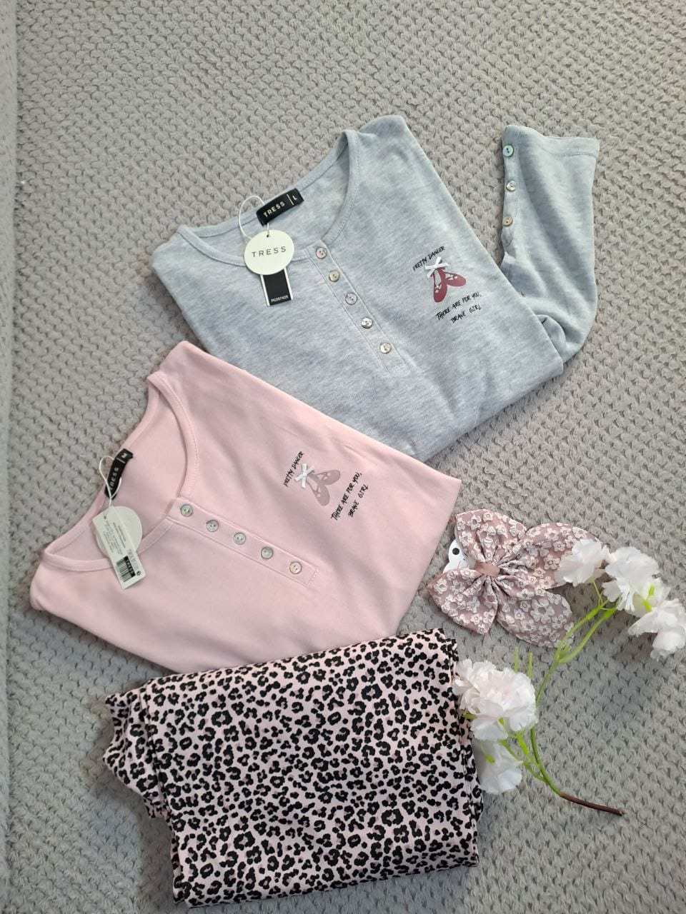Women’s Pajama Set – Leopard Print