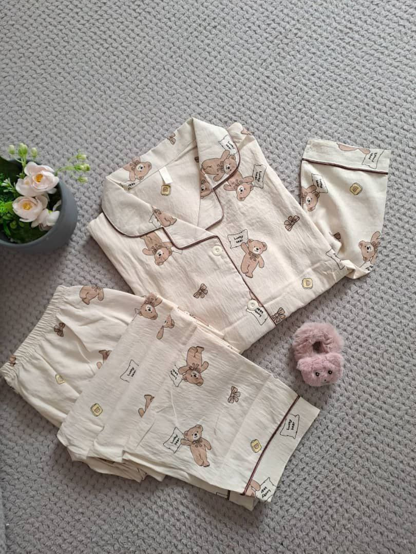 Women’s Elegant Pajama Set – Embossed Hearts Design
